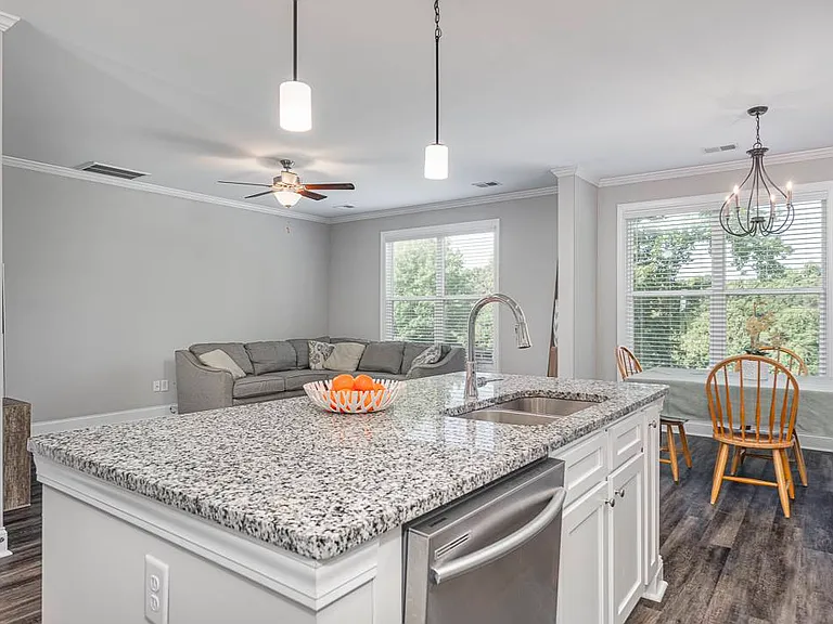 5BR Home in Camden , SC photo 3