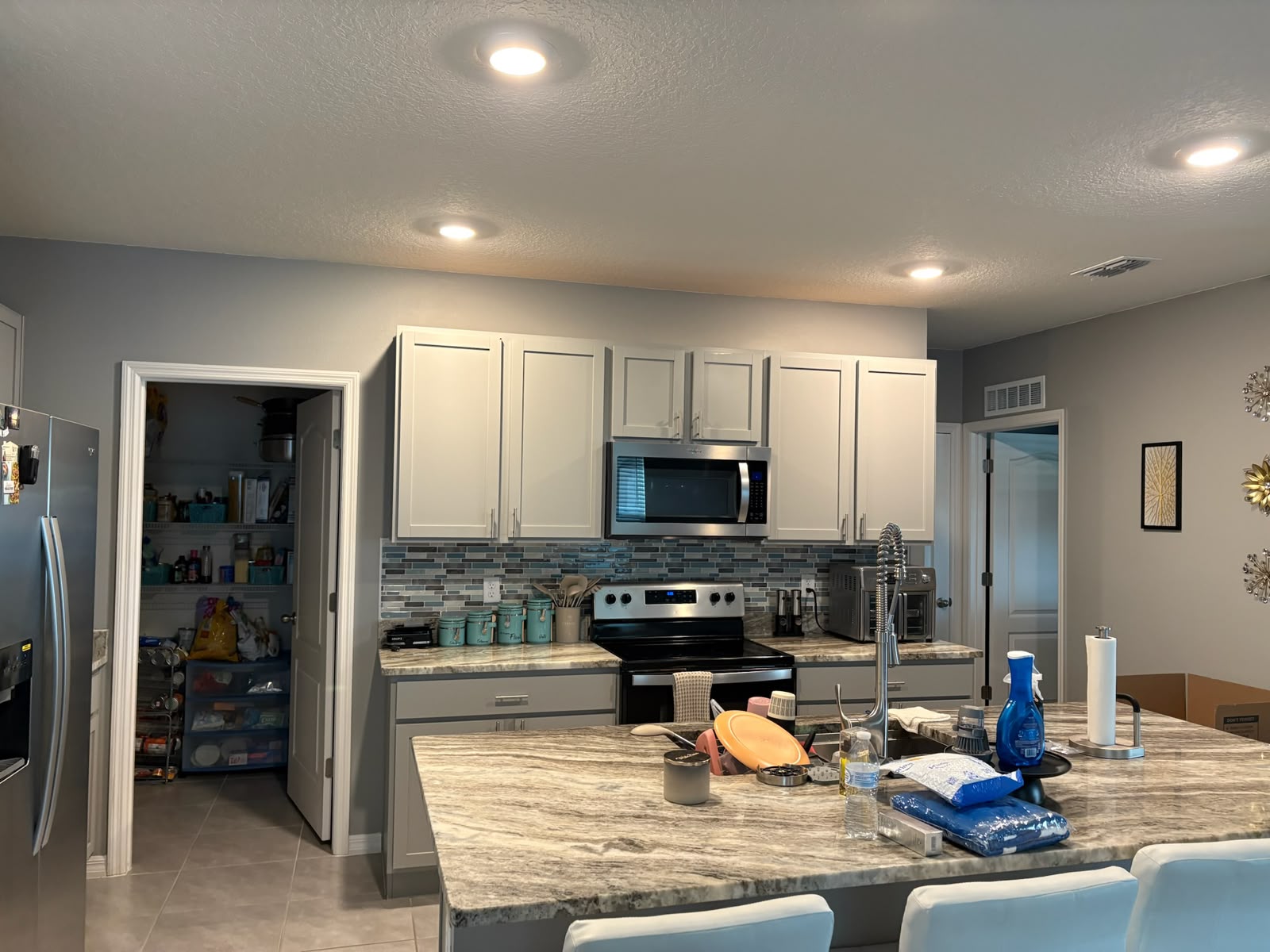 5BR Home in Deltona , FL photo 2