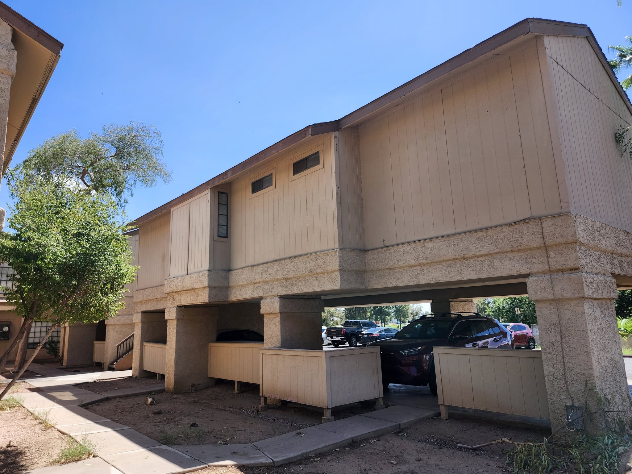 10BR Home in Glendale , AZ photo 2