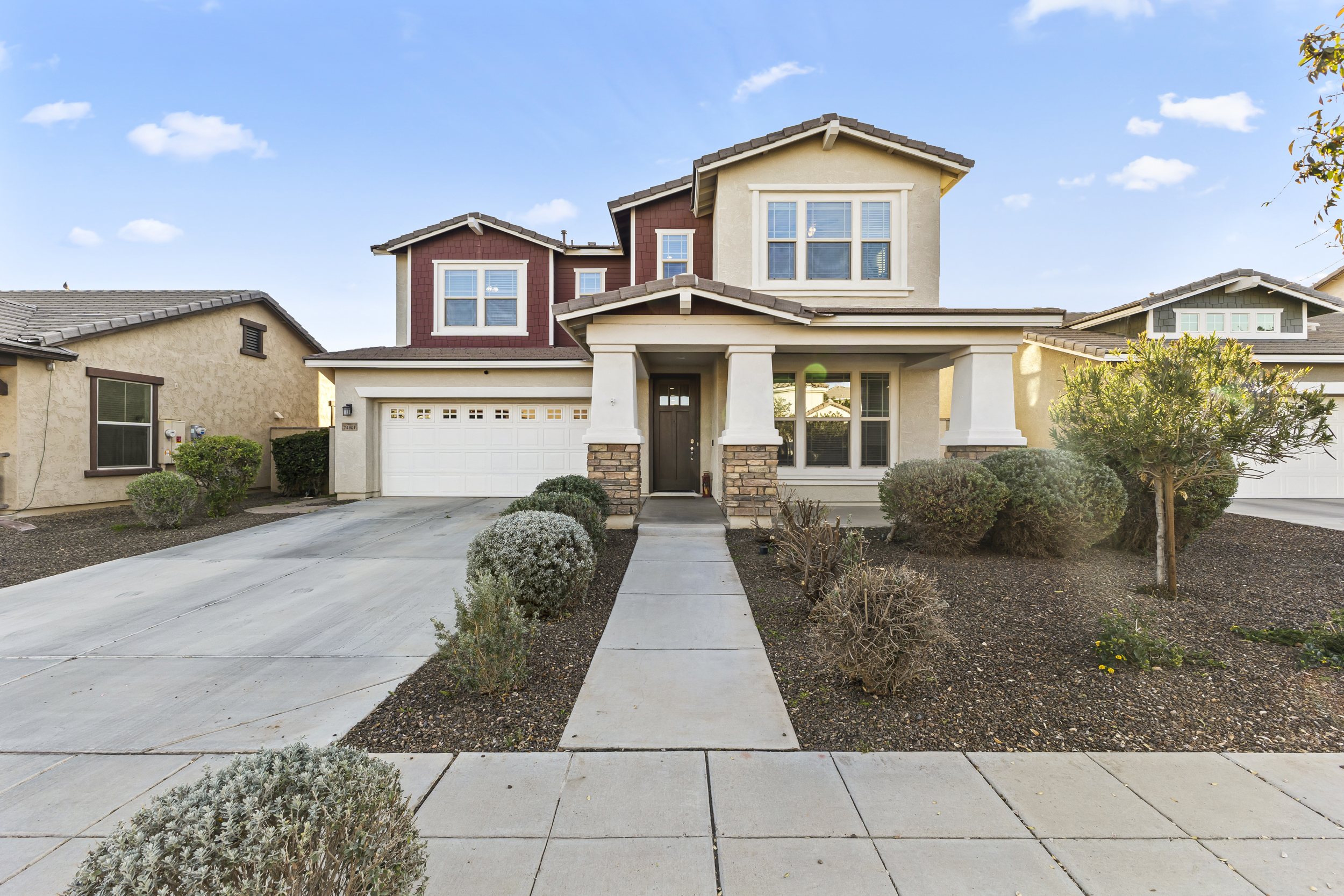 4BR Home in Surprise , AZ
