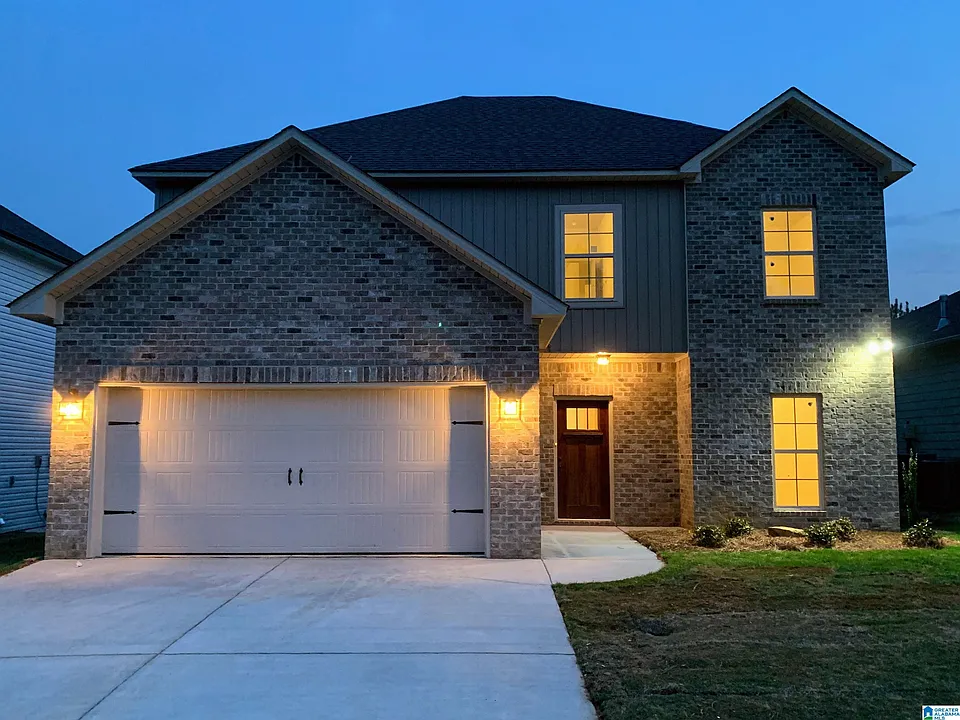 4BR Home in Westover , AL