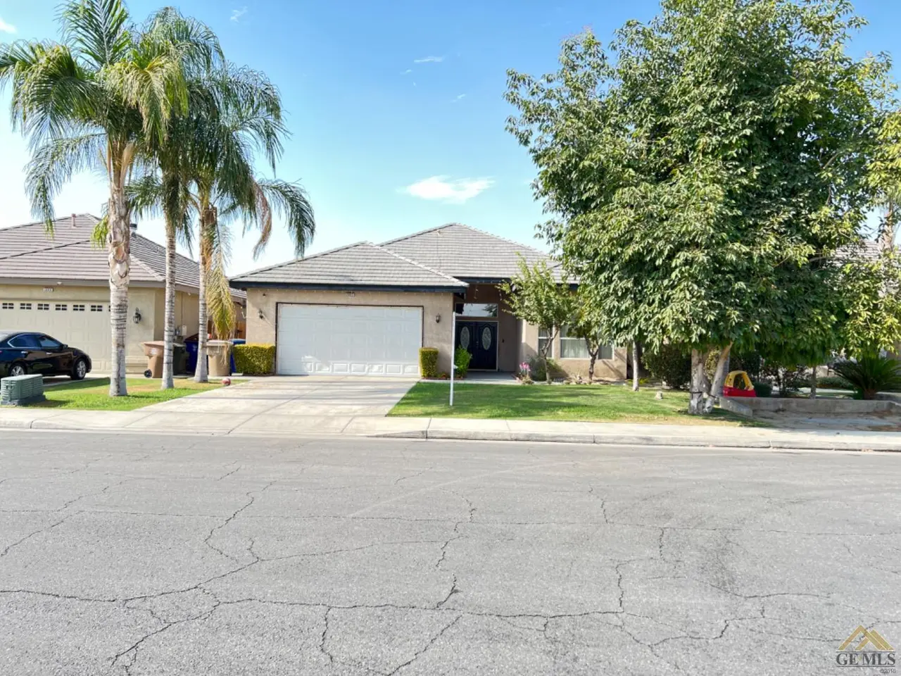 4BR Home in Bakersfield , CA
