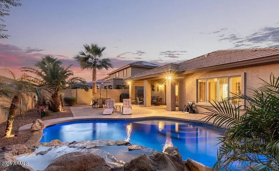 4BR Home in Buckeye , AZ