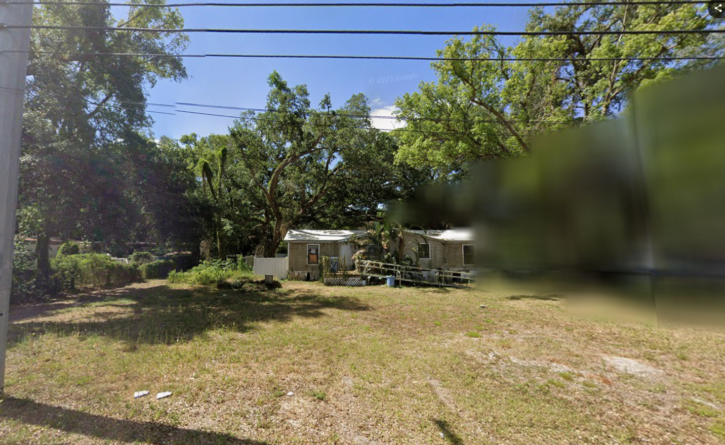 Cash Home in Thonotosassa, FL photo 3