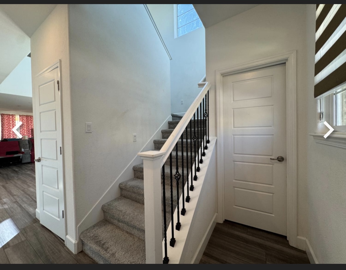 4BR Home in Sacramento , CA photo 2