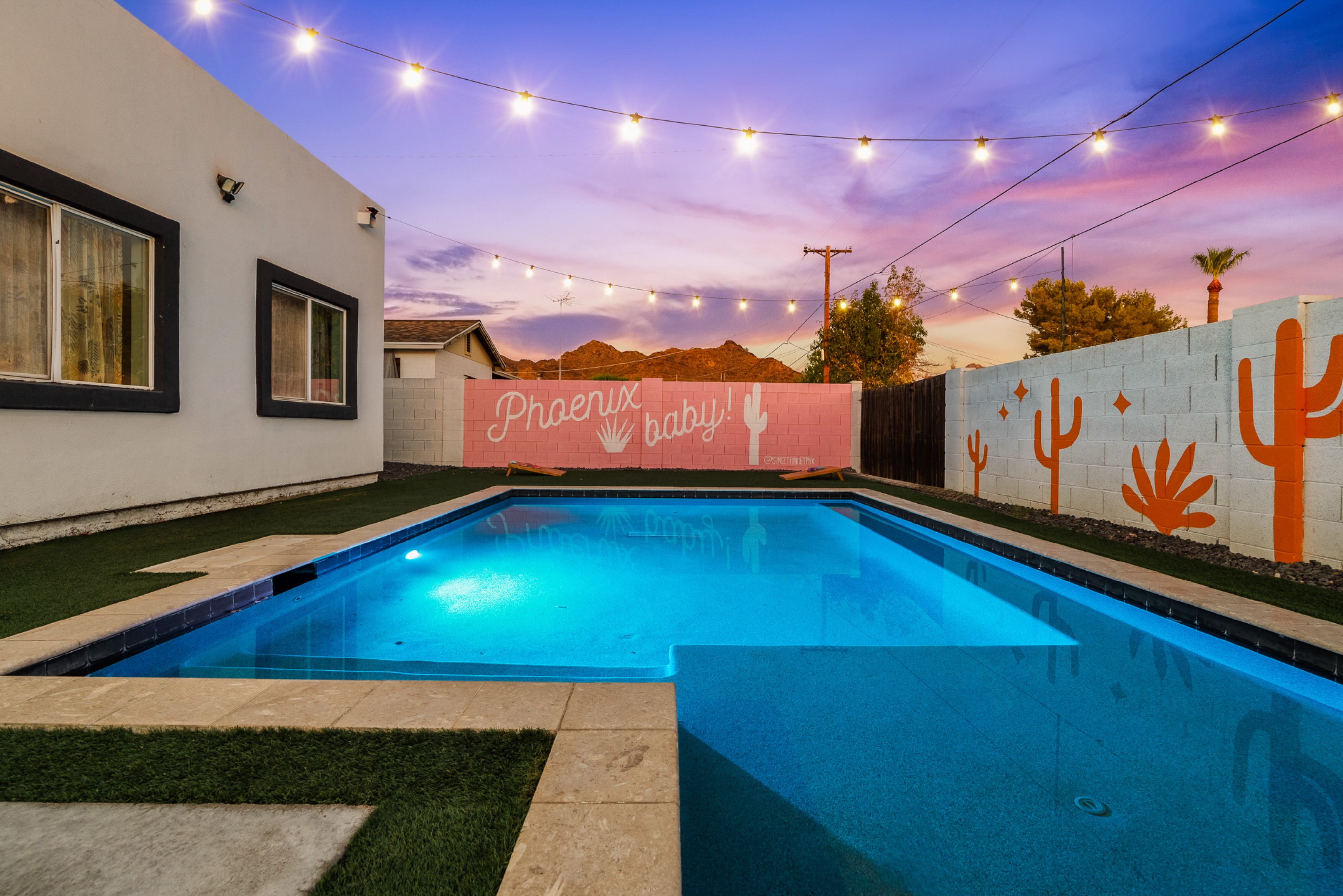 3BR Home in Phoenix , AZ