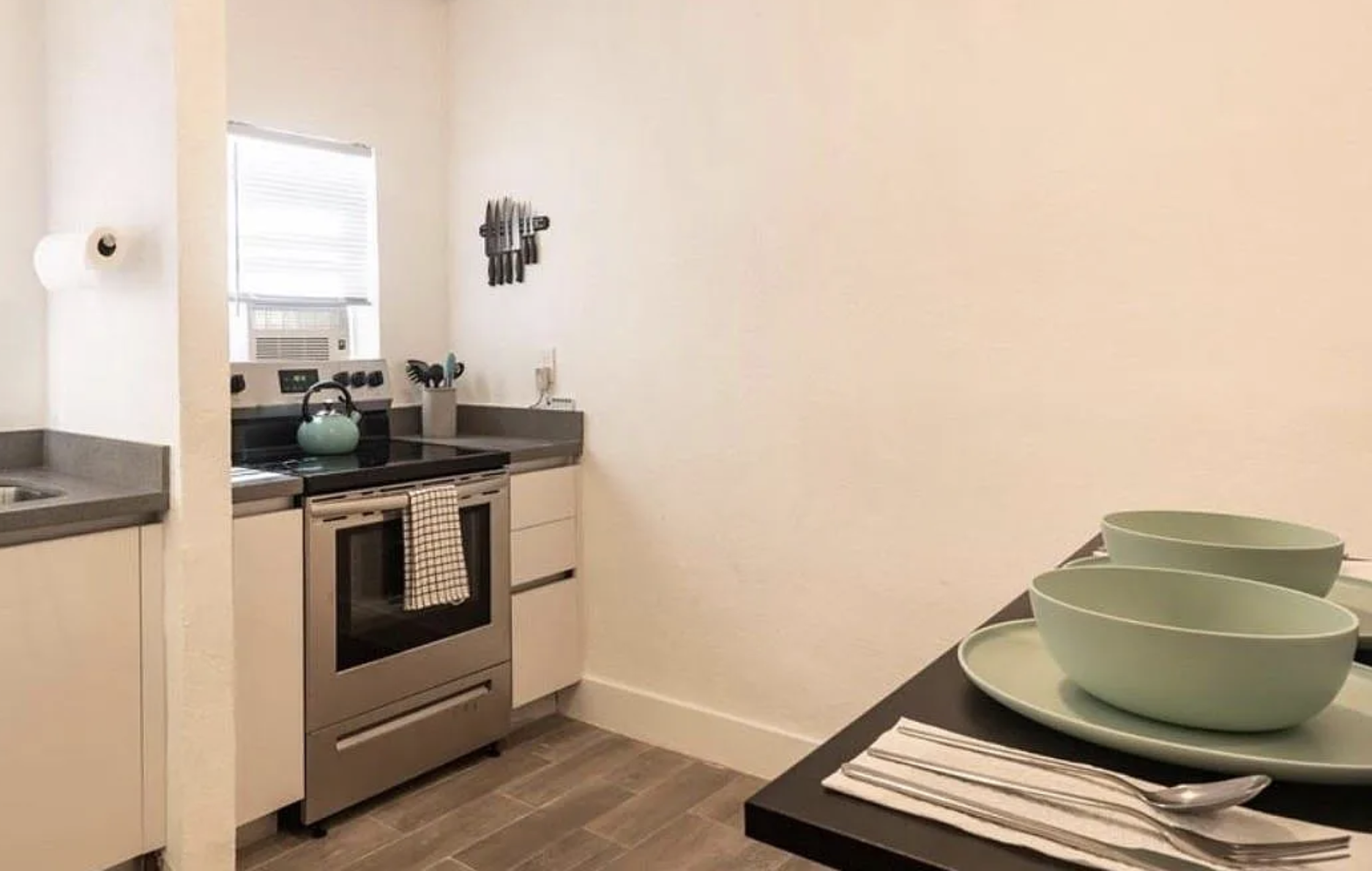 9BR Home in Miami , FL