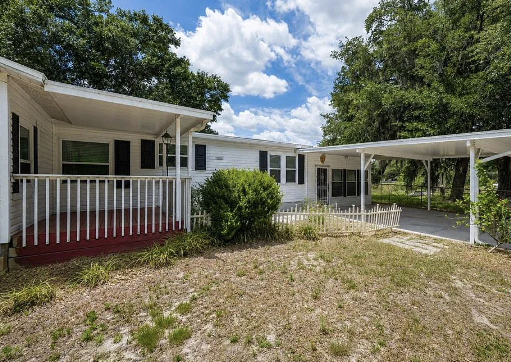3BR Home in Auburndale , FL