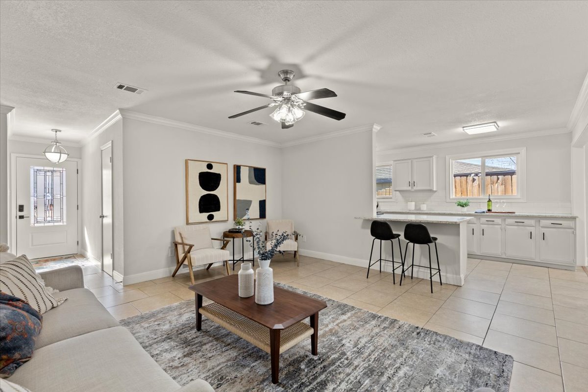 3BR Home in Austin , TX photo 2