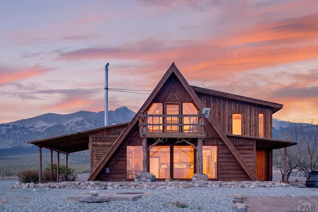 3BR Home in Blanca , CO