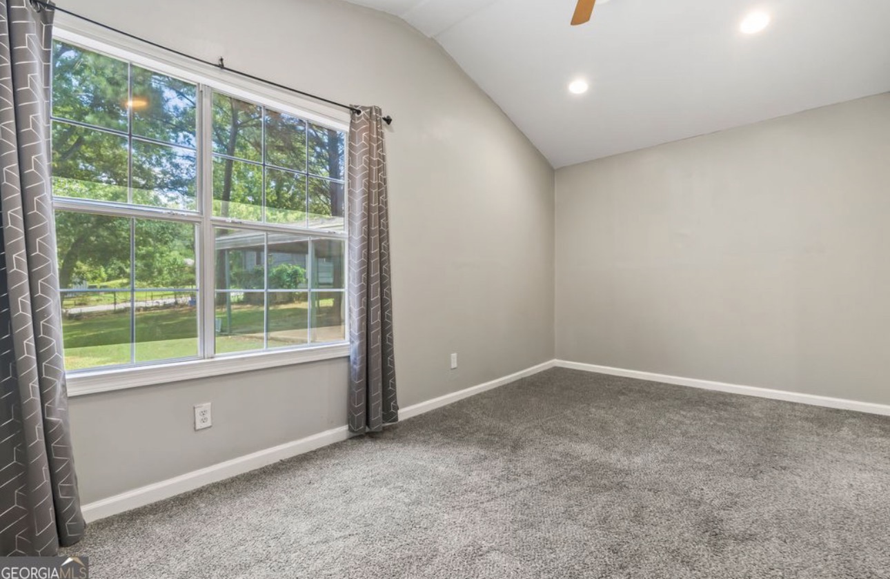 3BR Home in Newnan , GA