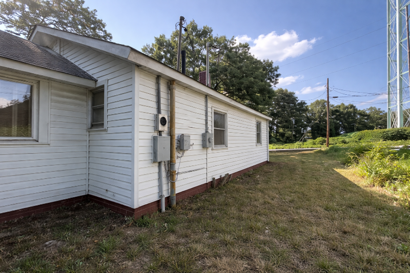 4BR Home in High Point , NC photo 3