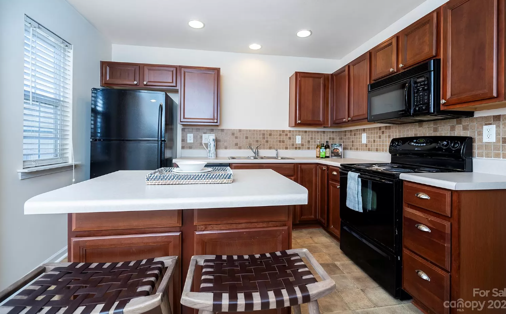 3BR Home in Fort Mill , SC photo 3