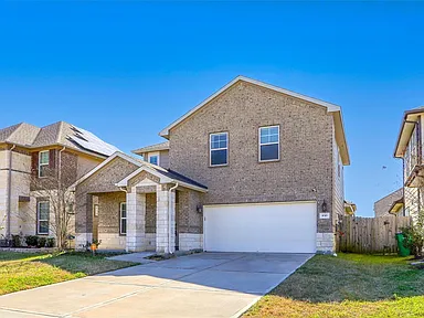 4BR Home in Rosharon , TX photo 2