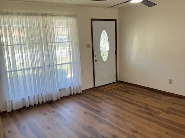3BR Home in Watauga , TX