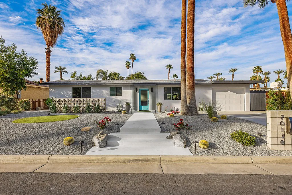 2BR Home in Rancho Mirage , CA
