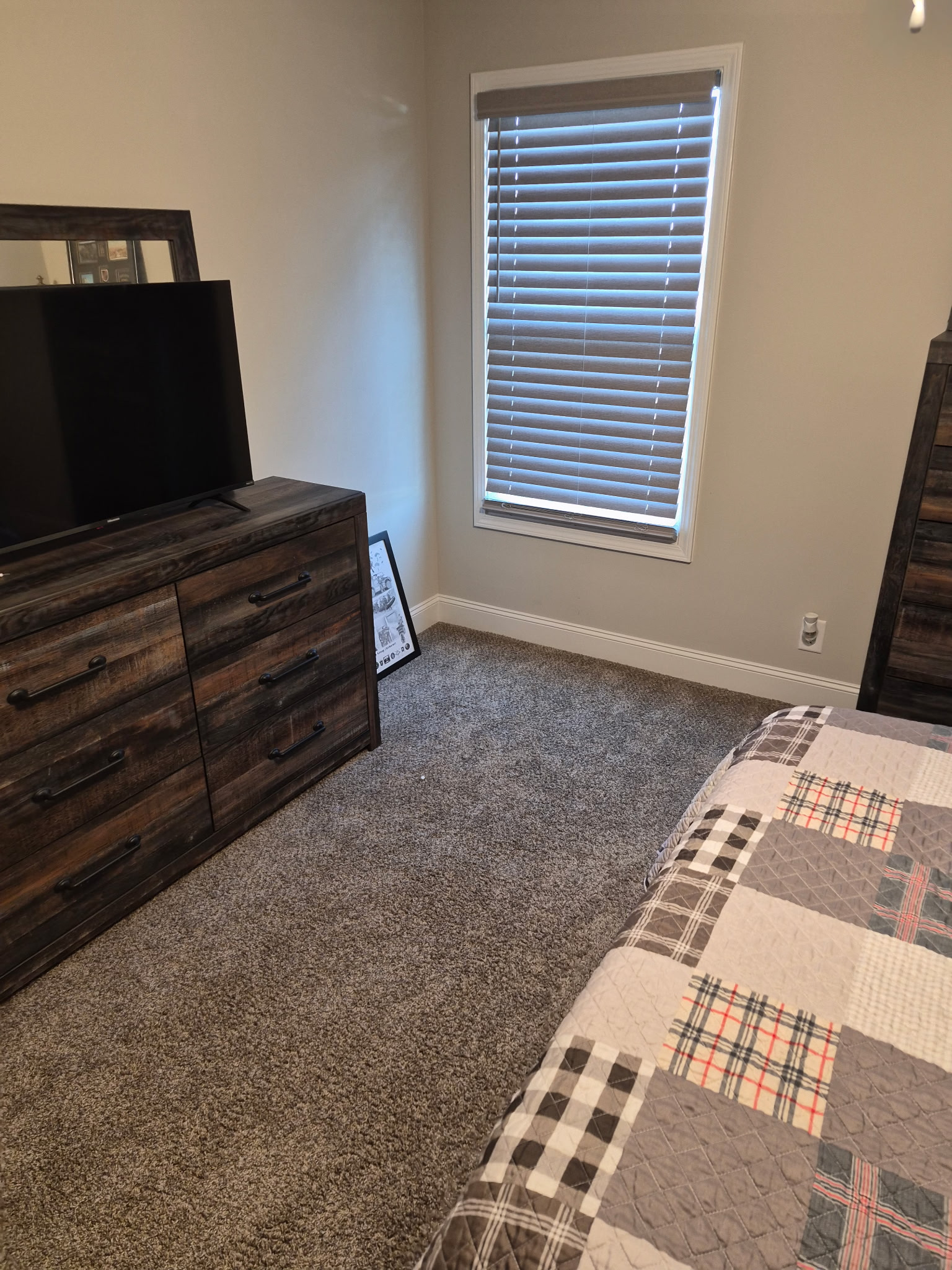 4BR Home in Clarksville , TN photo 3