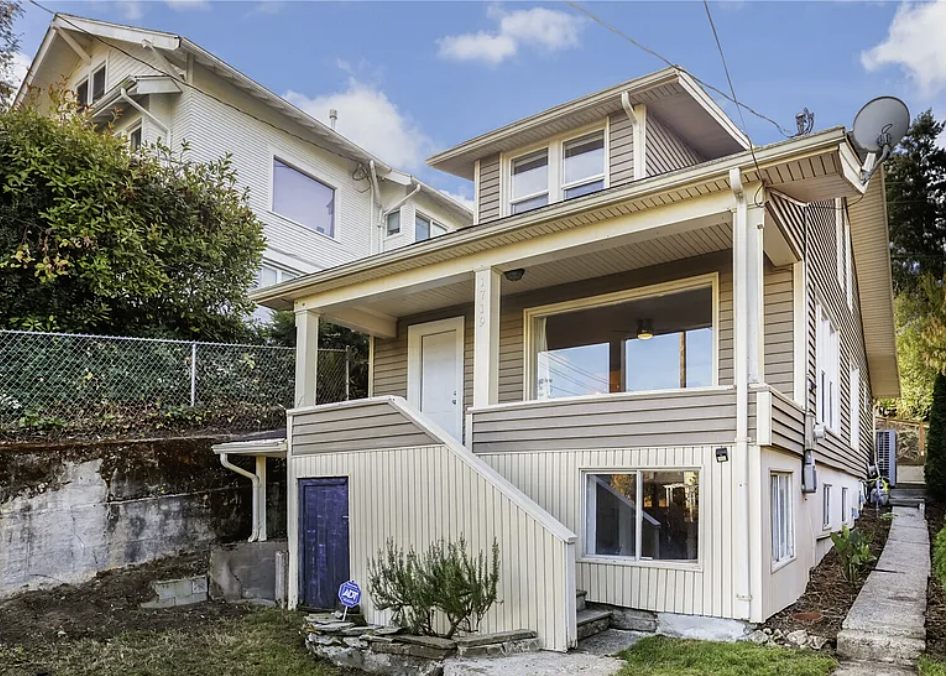 2BR Home in Bremerton , WA