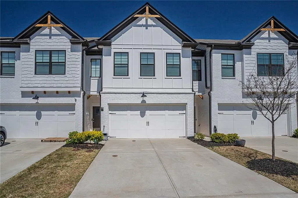 3BR Home in Winder , GA